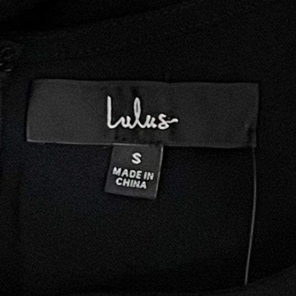 Lulu's Small Believe It Or Not Small Black Long Sleeve Tie Front Skater Dress … - Picture 7 of 9